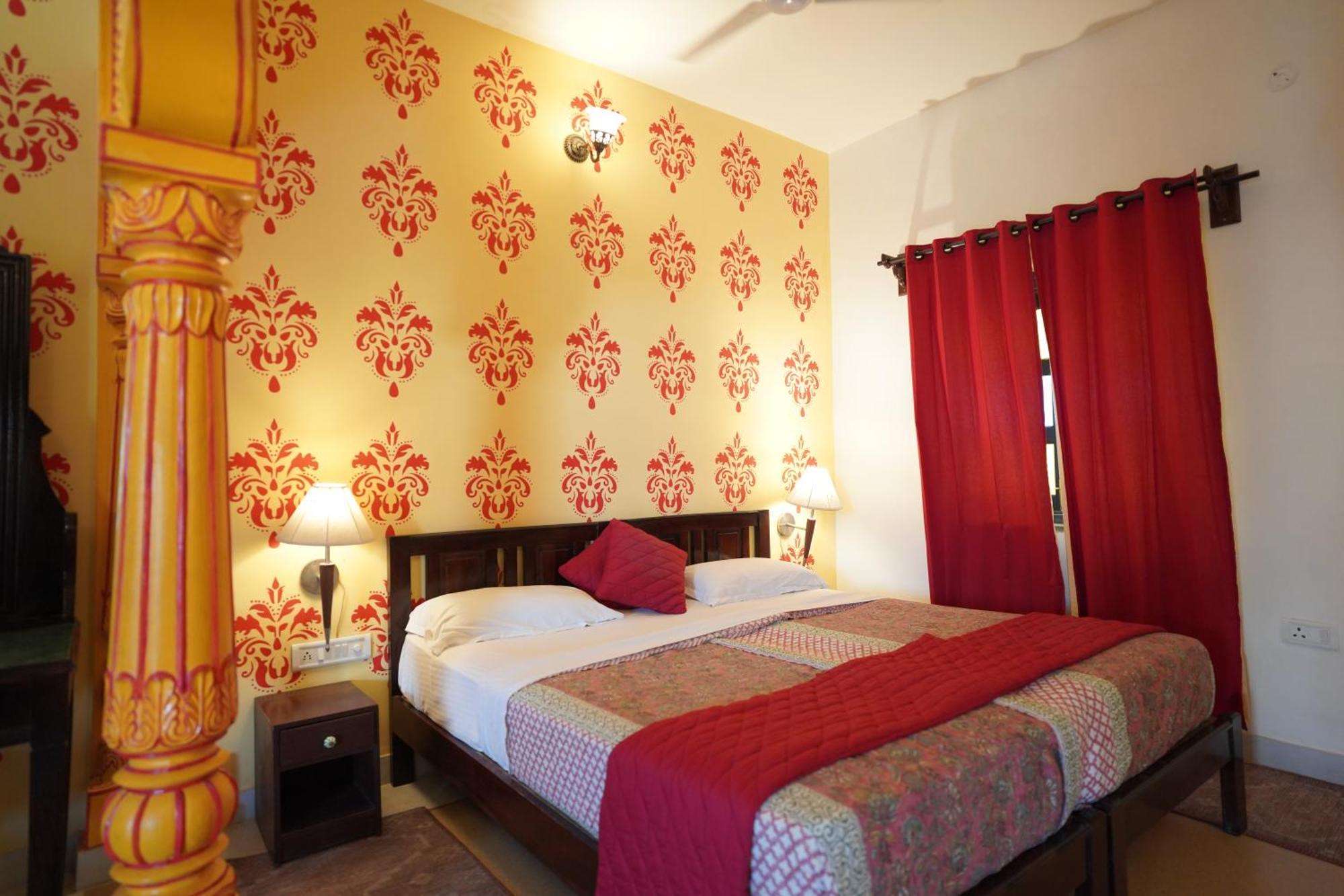 Haveli Kalwara - A Heritage Hotel Джайпур Екстериор снимка